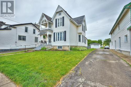 9 Pine Street S, Thorold (Thorold Downtown), ON - Outdoor