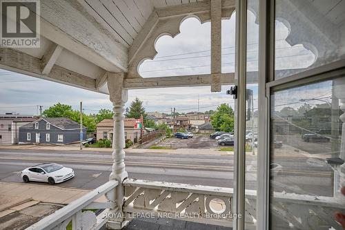 9 Pine Street S, Thorold (Thorold Downtown), ON - Outdoor