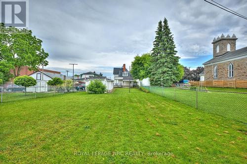 9 Pine Street S, Thorold (Thorold Downtown), ON - Outdoor