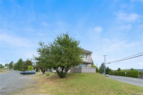 700 Poplar St, Nanaimo, BC - Outdoor