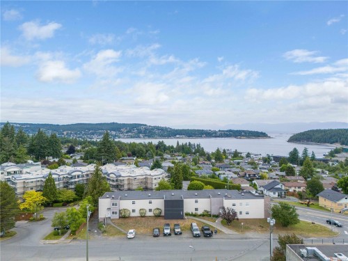 700 Poplar St, Nanaimo, BC - Outdoor With Body Of Water With View