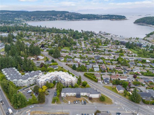 700 Poplar St, Nanaimo, BC - Outdoor With Body Of Water With View