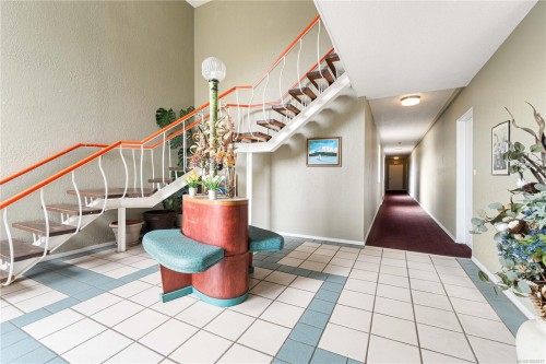 700 Poplar St, Nanaimo, BC - Indoor Photo Showing Other Room