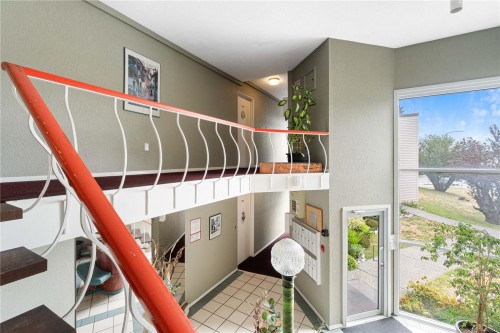 700 Poplar St, Nanaimo, BC - Indoor Photo Showing Other Room