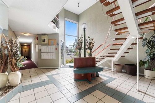 700 Poplar St, Nanaimo, BC - Indoor Photo Showing Other Room