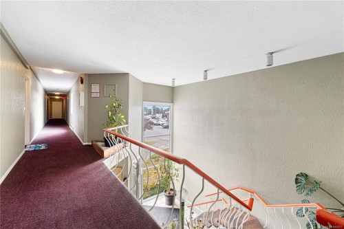 700 Poplar St, Nanaimo, BC - Indoor Photo Showing Other Room