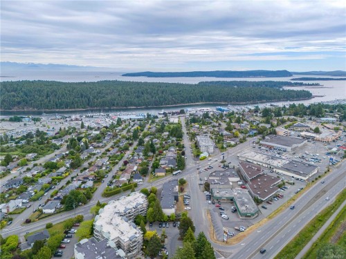 700 Poplar St, Nanaimo, BC - Outdoor With Body Of Water With View