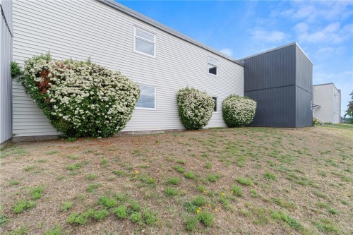 700 Poplar St, Nanaimo, BC - Outdoor With Exterior