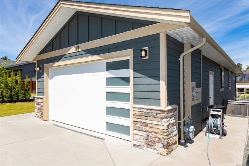 188 Vermont Dr, Campbell River, BC 