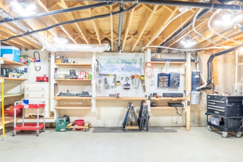 Sous-sol - 357 Rg Beau-Lac, Stratford, QC - Indoor Photo Showing Basement
