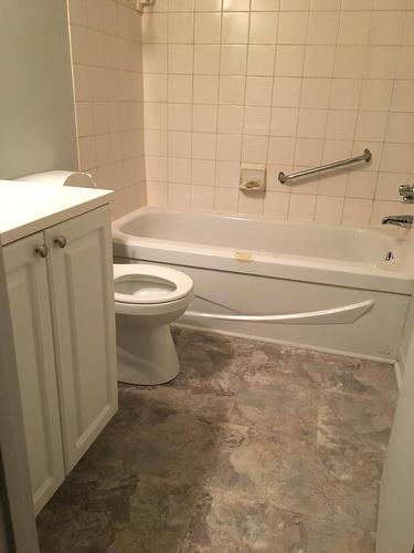 Autre - 555  - 557 Rue St-Jean, Drummondville, QC - Indoor Photo Showing Bathroom