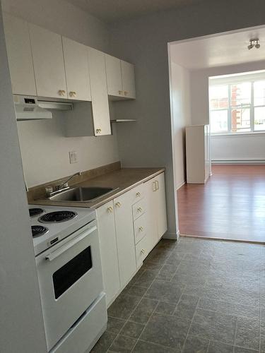 Autre - 555  - 557 Rue St-Jean, Drummondville, QC - Indoor Photo Showing Kitchen