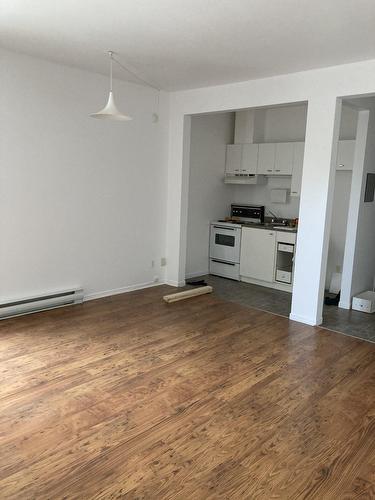Autre - 555  - 557 Rue St-Jean, Drummondville, QC - Indoor Photo Showing Kitchen