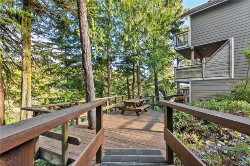 277 Boardwalk Blvd, Ucluelet, BC - Outdoor With Exterior