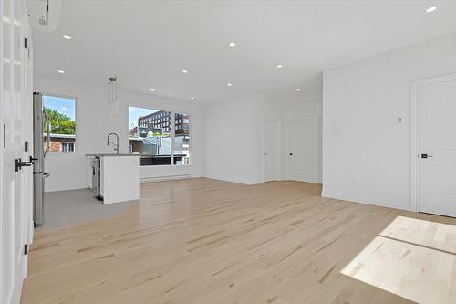 Living room - 202-1910 Rue Sullivan, Montréal (Le Sud-Ouest), QC - Indoor