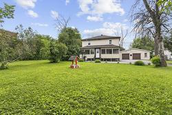 90 Rue St-Jean  Châteauguay, QC J6J 2X9