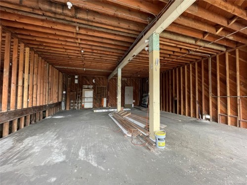 5036 Argyle St, Port Alberni, BC 