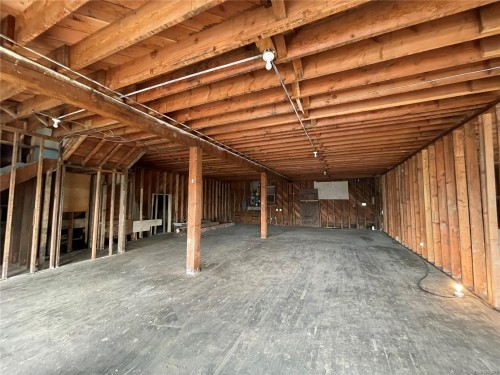 5036 Argyle St, Port Alberni, BC 