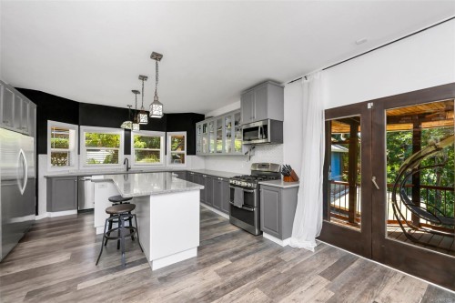 1437 Belcarra Rd, Duncan, BC 