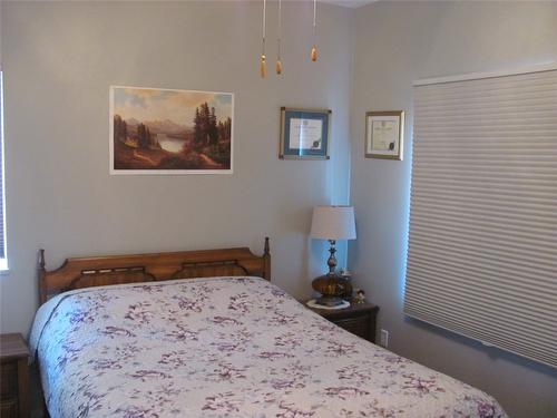 58-124 Sarsons Road, Vernon, BC - Indoor Photo Showing Bedroom