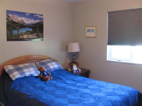 58-124 Sarsons Road, Vernon, BC - Indoor Photo Showing Bedroom