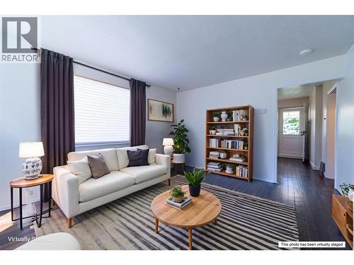 319 High Street  Nelson, BC V1L 3Z9