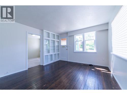 319 High Street, Nelson, BC - Indoor Photo Showing Other Room