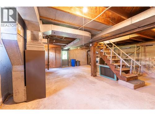 319 High Street, Nelson, BC - Indoor Photo Showing Basement