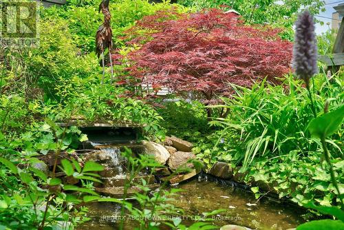 47 Stewart Street, Oakville, ON - Outdoor