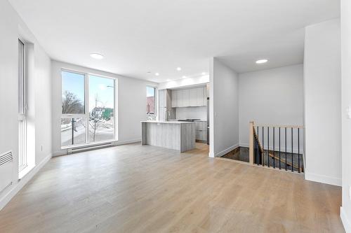 Living room - 111-6037 Boul. De Maisonneuve O., Montréal (Côte-Des-Neiges/Notre-Dame-De-Grâce), QC - Indoor