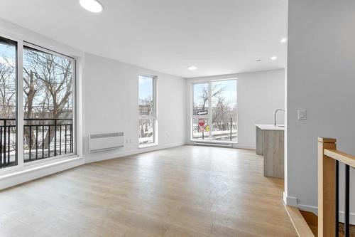 Living room - 111-6037 Boul. De Maisonneuve O., Montréal (Côte-Des-Neiges/Notre-Dame-De-Grâce), QC - Indoor Photo Showing Other Room