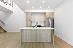 308-6037 Boul. De Maisonneuve O.  Montréal (Côte-Des-Neiges/Notre-Dame-De-Grâce), QC H4A 0B5