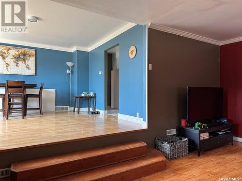 410 6Th Street E, Wynyard, SK - Indoor