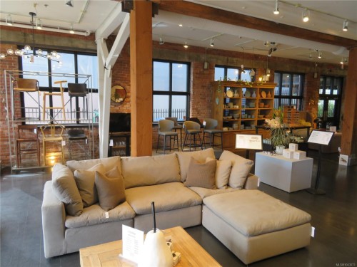 1630 Store St, Victoria, BC 