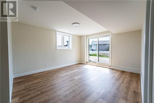 2952 Ruby Street, Chelmsford, ON - Indoor Photo Showing Other Room
