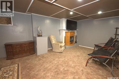 407 2Nd Street E, Wilkie, SK - Indoor