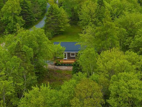 7 Daylily Lane, Lake Charlotte, NS 