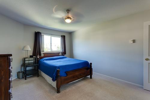 306-3850 Brown Road, West Kelowna, BC - Indoor Photo Showing Bedroom