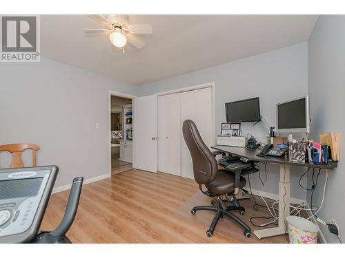 729 Stanley Avenue, Enderby, BC - Indoor Photo Showing Office
