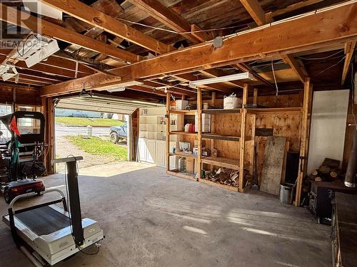 729 Stanley Avenue, Enderby, BC - Indoor