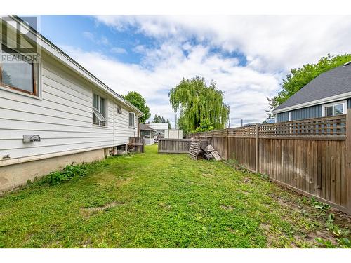 729 Stanley Avenue, Enderby, BC - Outdoor With Exterior