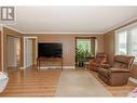 729 Stanley Avenue, Enderby, BC  - Indoor Photo Showing Living Room 