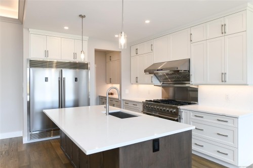 3400 Rhys Rd, Courtenay, BC 