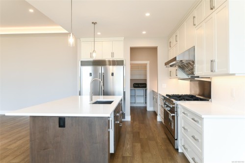 3400 Rhys Rd, Courtenay, BC 