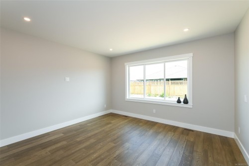 3400 Rhys Rd, Courtenay, BC 