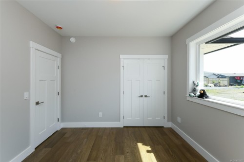 3400 Rhys Rd, Courtenay, BC 