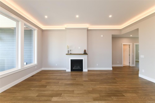 3400 Rhys Rd, Courtenay, BC 