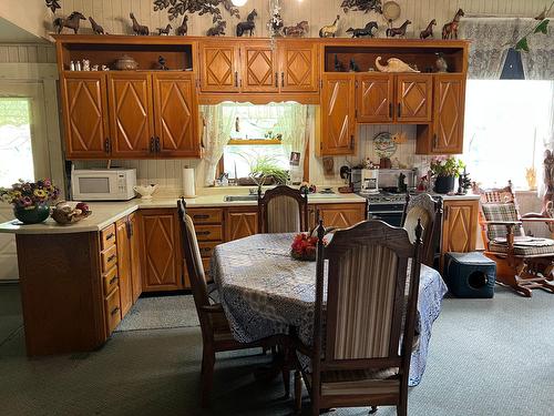 Cuisine - 4850 Ch. Brassard, Saint-Zénon, QC - Indoor