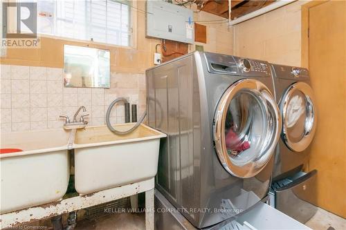 574 Upper Sherman Avenue, Hamilton, ON - Indoor Photo Showing Laundry Room