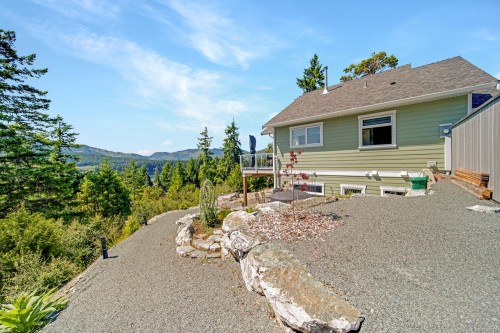 7454 Teal Crt, Lake Cowichan, BC 
